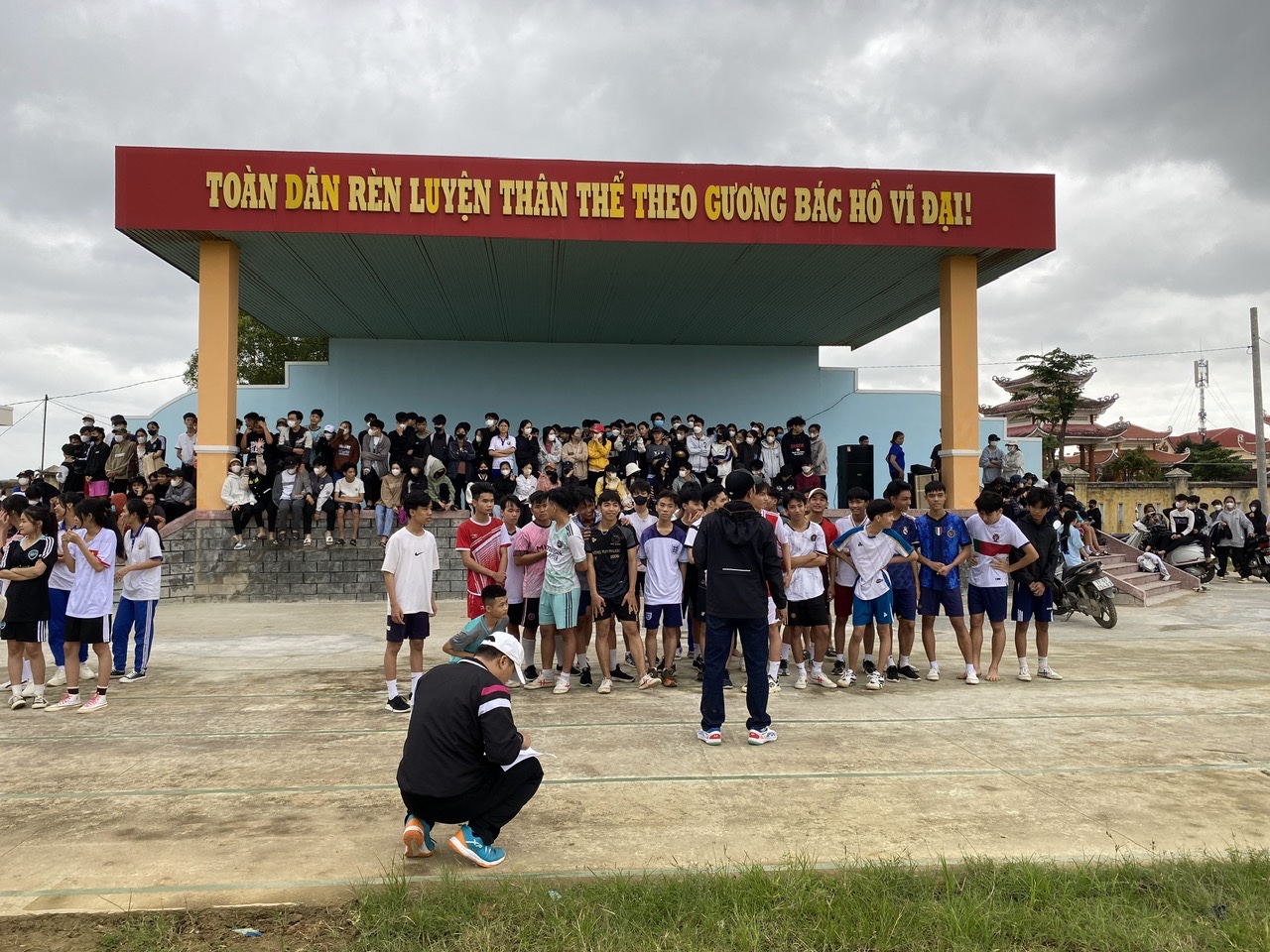 Tổ chức hội khỏe cấp trường với nội dung điền kinh